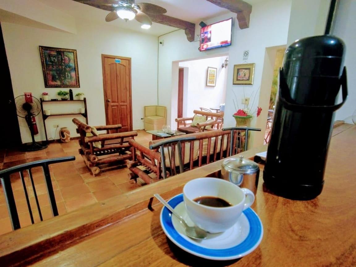 Hotel Aluge Santo Domingo Eksteriør bilde