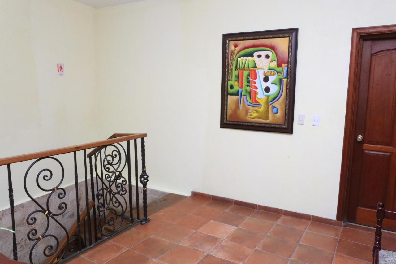 Hotel Aluge Santo Domingo Eksteriør bilde