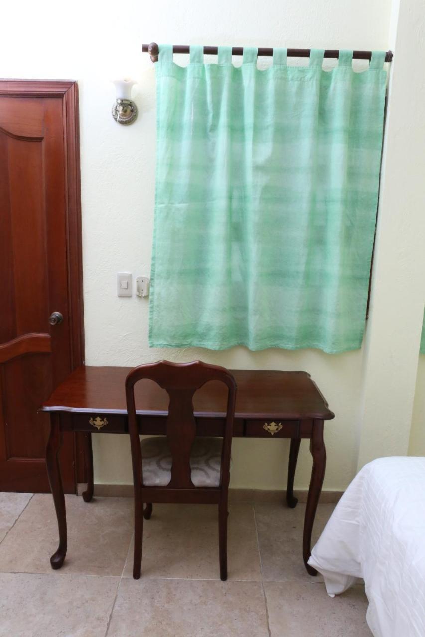 Hotel Aluge Santo Domingo Eksteriør bilde